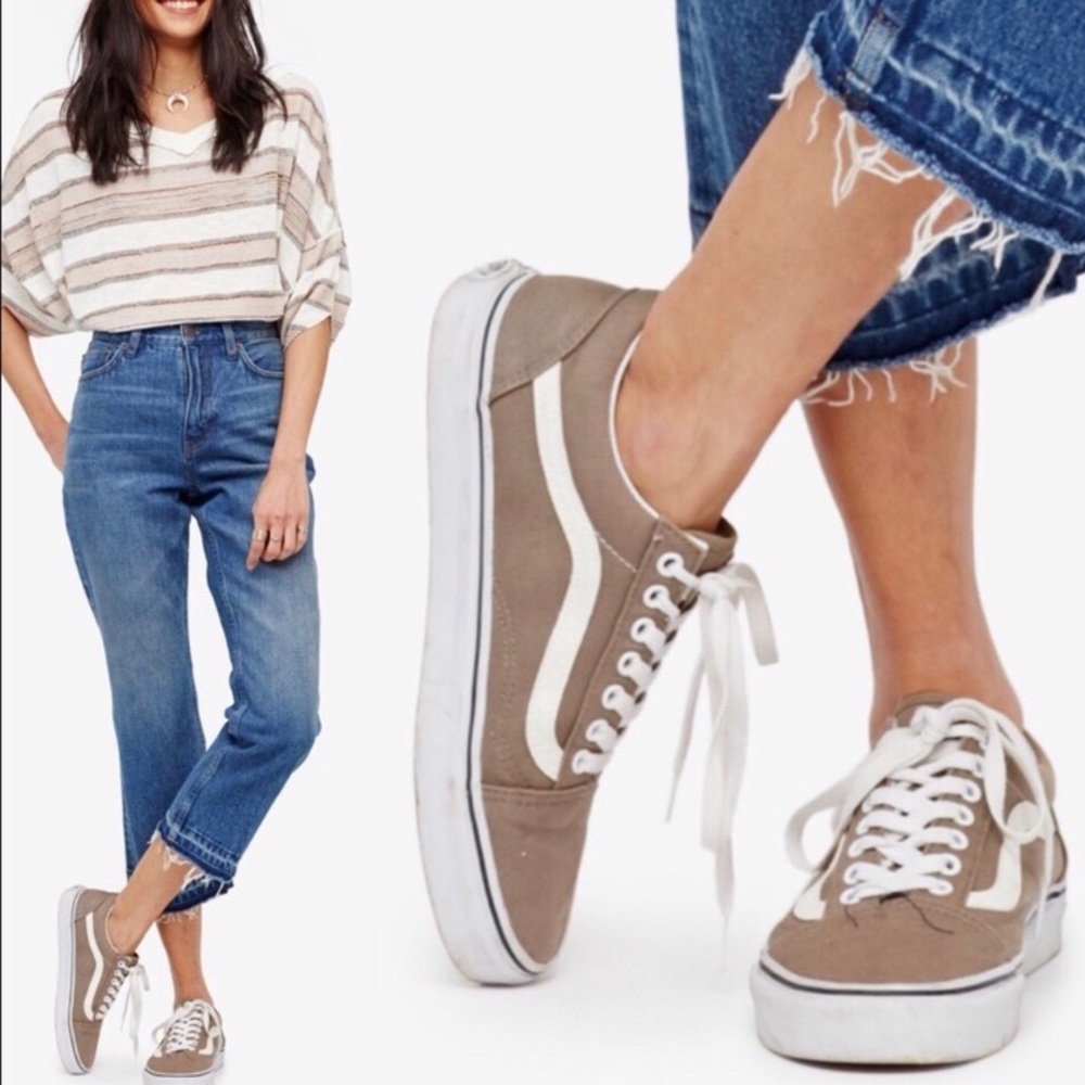 FREE PEOPLE Kick Flare Cropped Jeans